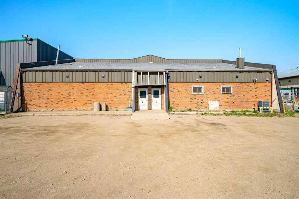 MLS® A2263160 - 4702 40 Avenue  in East Lloydminster Lloydminster, Commercial
