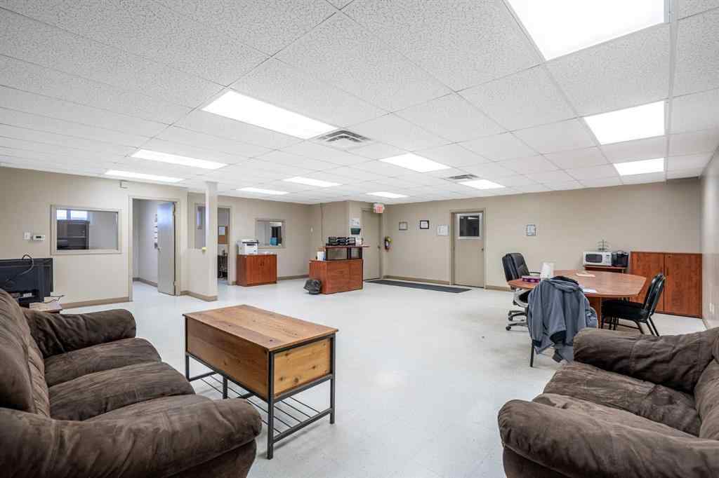 MLS® A2263160 - 4702 40 Avenue  in East Lloydminster Lloydminster, Commercial