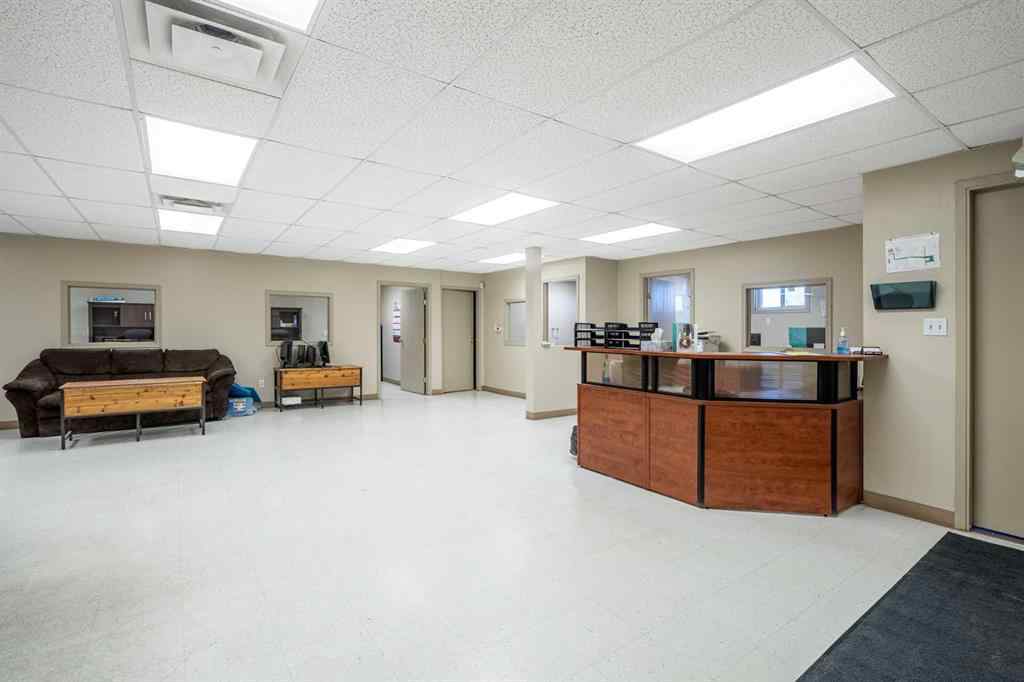 MLS® A2263160 - 4702 40 Avenue  in East Lloydminster Lloydminster, Commercial
