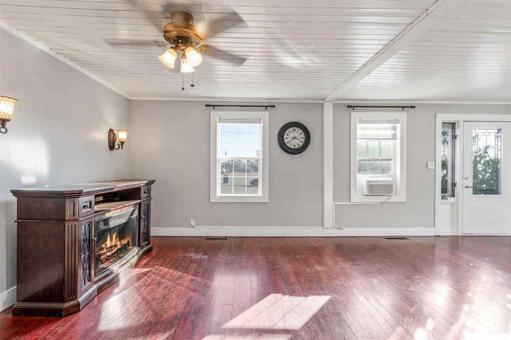 MLS® A2263161 - 451 20 Street  in NONE Fort Macleod, Residential