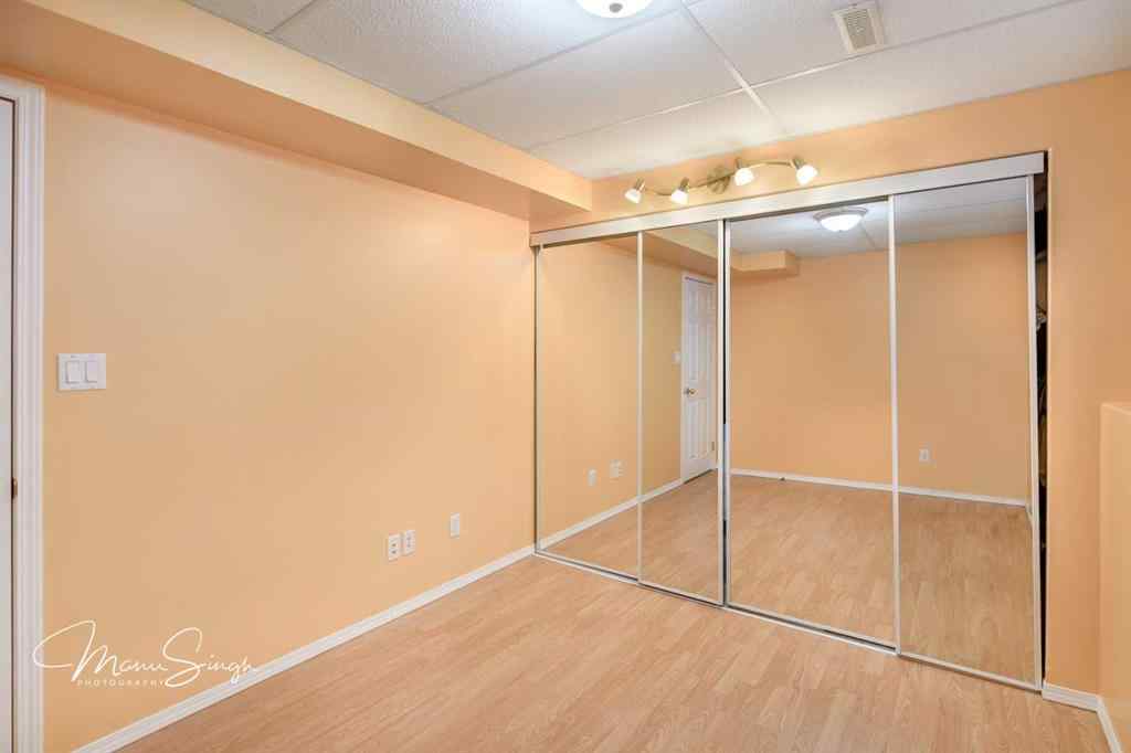 MLS® A2263163 - 5851 58 Avenue  in Riverside Meadows Red Deer, Residential