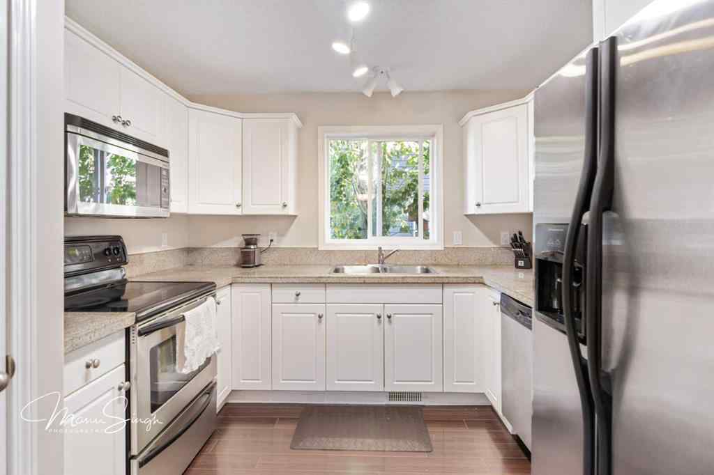 MLS® A2263163 - 5851 58 Avenue  in Riverside Meadows Red Deer, Residential