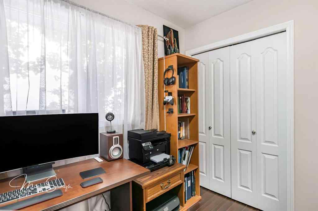 MLS® A2263163 - 5851 58 Avenue  in Riverside Meadows Red Deer, Residential