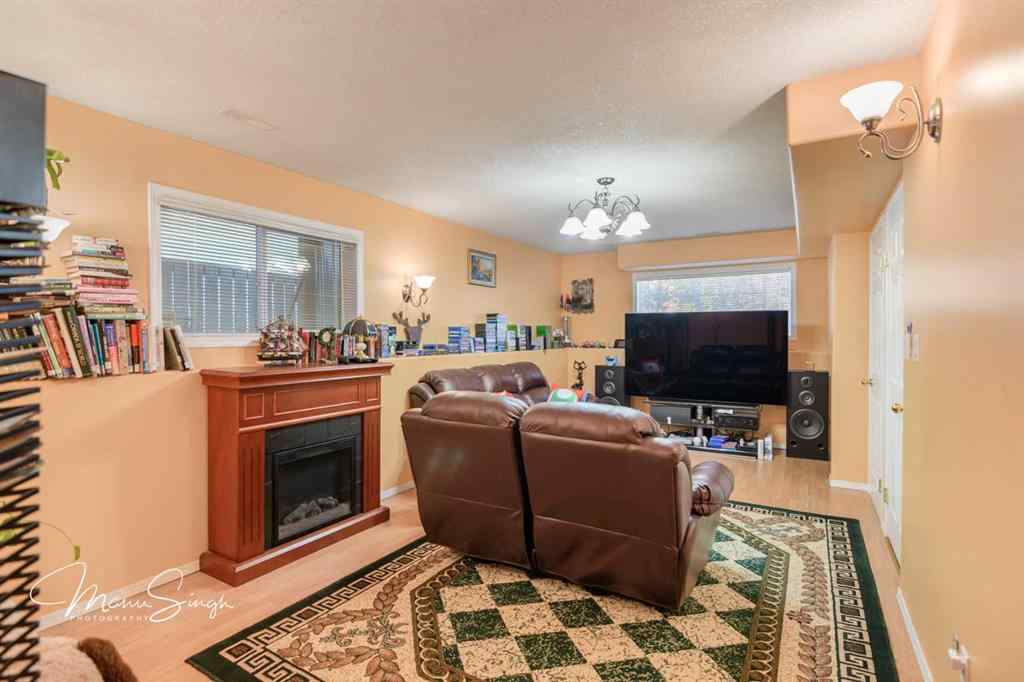 MLS® A2263163 - 5851 58 Avenue  in Riverside Meadows Red Deer, Residential