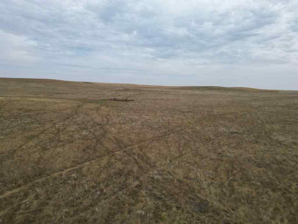 MLS® A2263165 -  North East  29 28 18 W4   in NONE Rural Starland County, Land