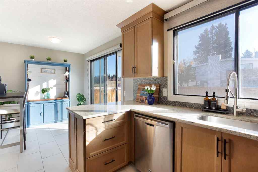 MLS® A2263170 - Unit #19 5019 46 Avenue SW in Glamorgan Calgary, Residential