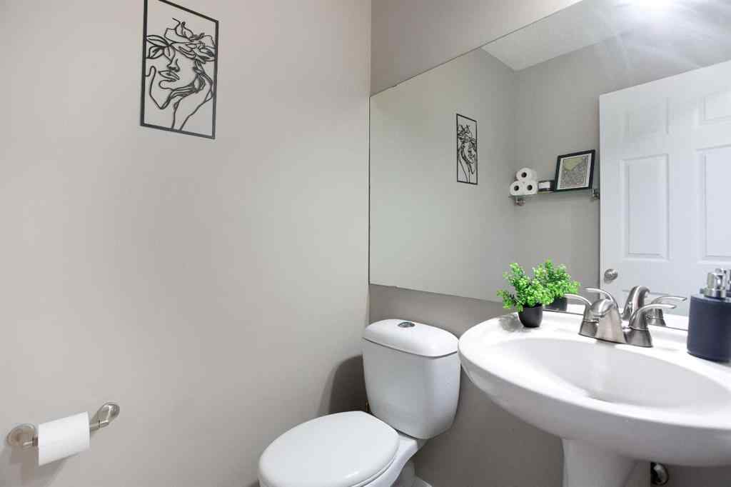 MLS® A2263170 - Unit #19 5019 46 Avenue SW in Glamorgan Calgary, Residential