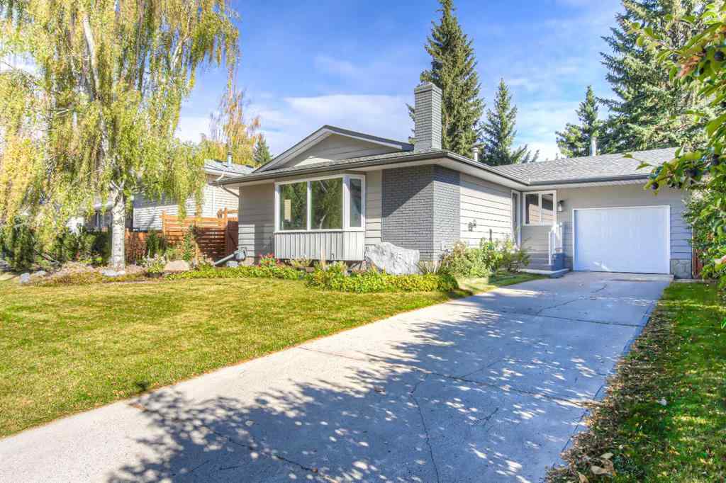 MLS® A2263171 - 511 Cedarille Crescent SW in Cedarbrae Calgary, Residential