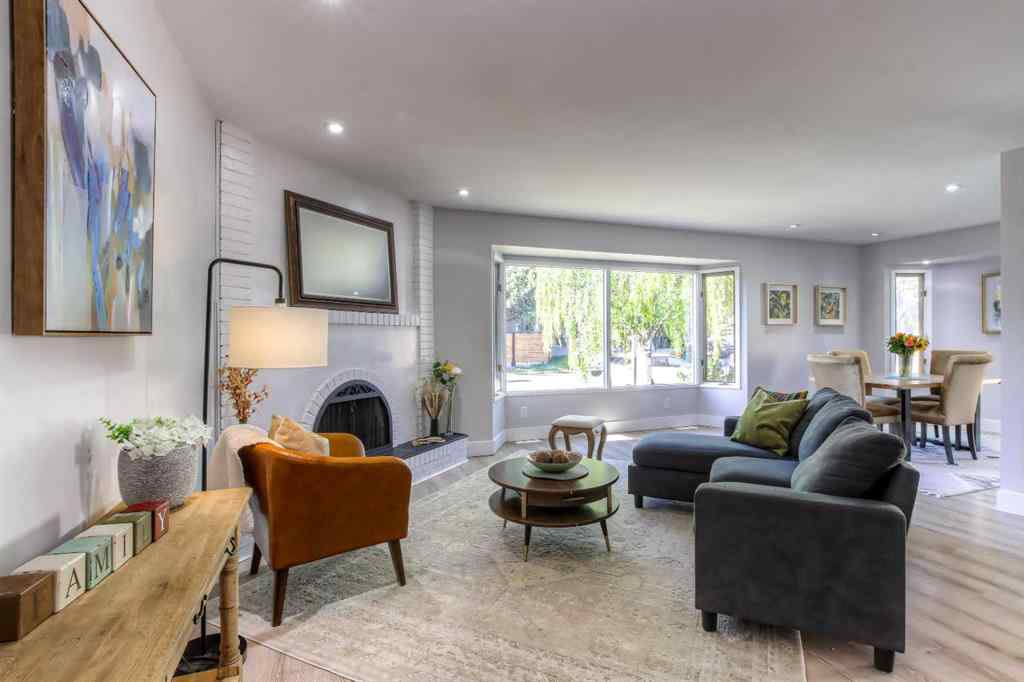 MLS® A2263171 - 511 Cedarille Crescent SW in Cedarbrae Calgary, Residential