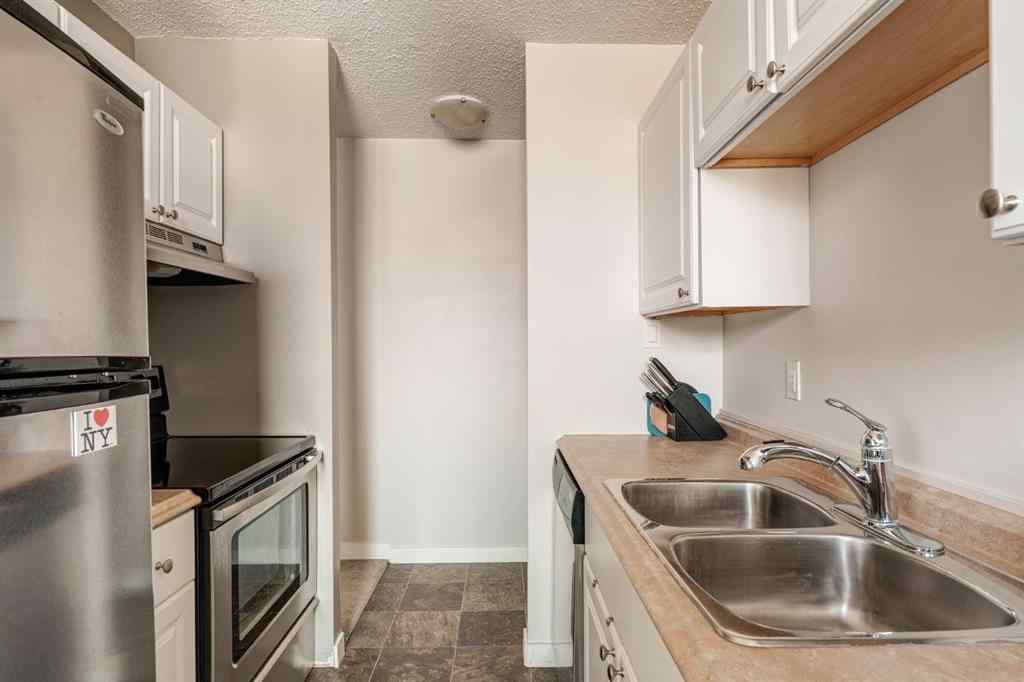 MLS® A2263172 - Unit #403 310 4 Avenue NE in Crescent Heights Calgary, Residential