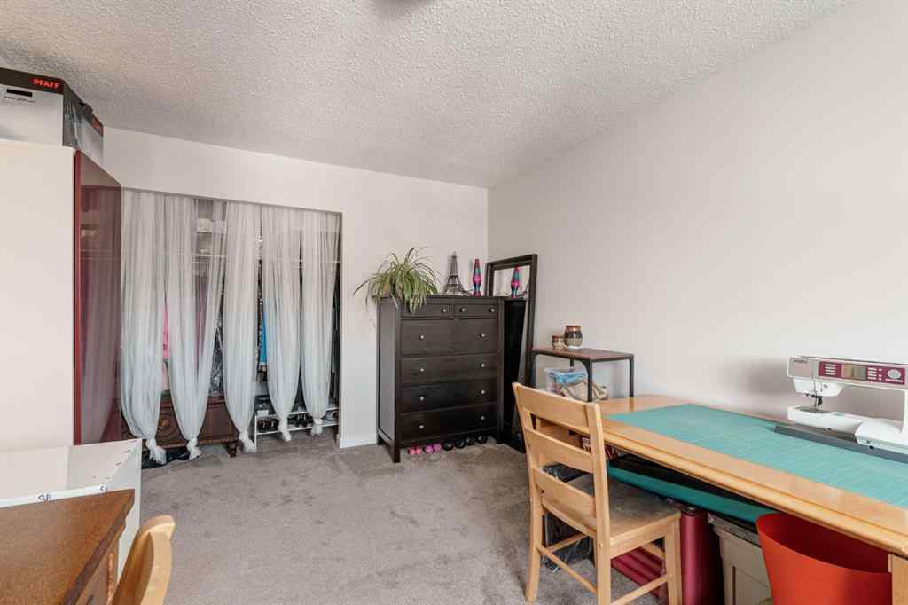 MLS® A2263172 - Unit #403 310 4 Avenue NE in Crescent Heights Calgary, Residential