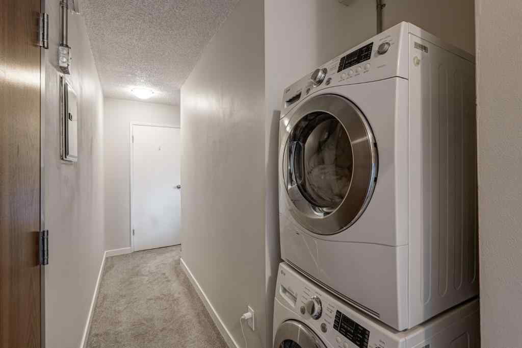 MLS® A2263172 - Unit #403 310 4 Avenue NE in Crescent Heights Calgary, Residential