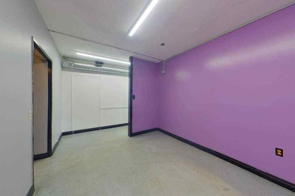 MLS® A2263173 - 215 Broadway Avenue E in NONE Redcliff, Commercial