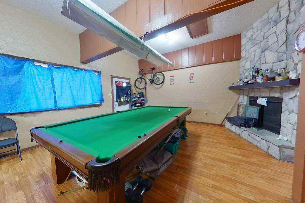 MLS® A2263173 - 215 Broadway Avenue E in NONE Redcliff, Commercial