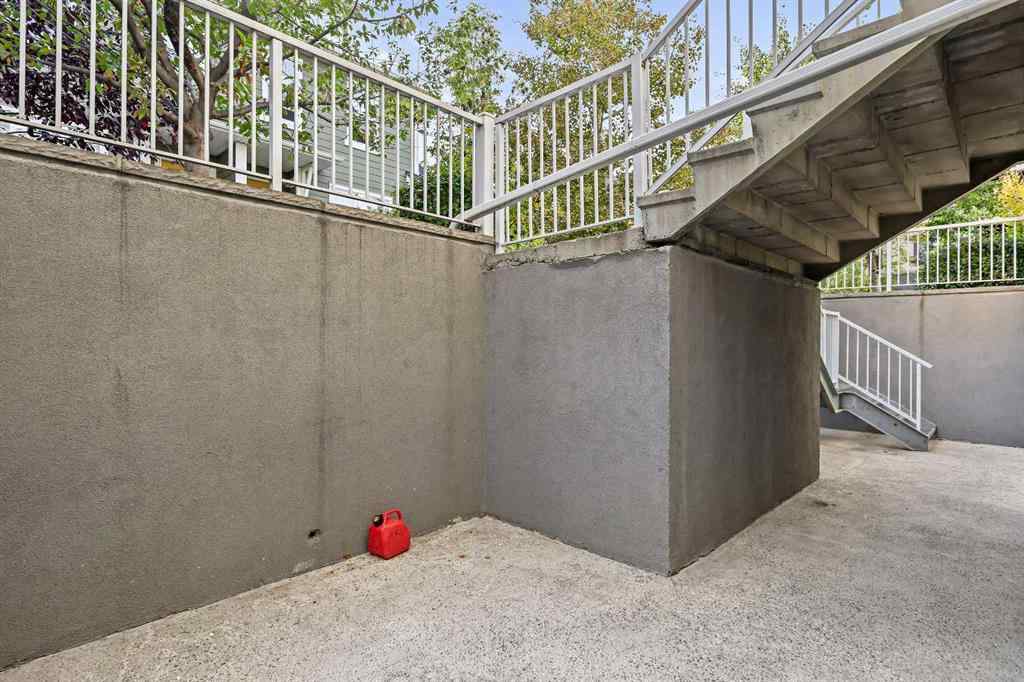 MLS® A2263174 - 147 Mckenzie Towne Close SE in McKenzie Towne Calgary, Residential