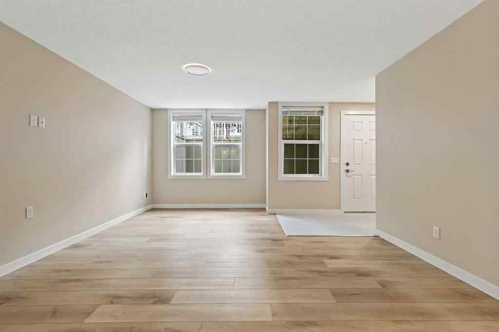 MLS® A2263174 - 147 Mckenzie Towne Close SE in McKenzie Towne Calgary, Residential