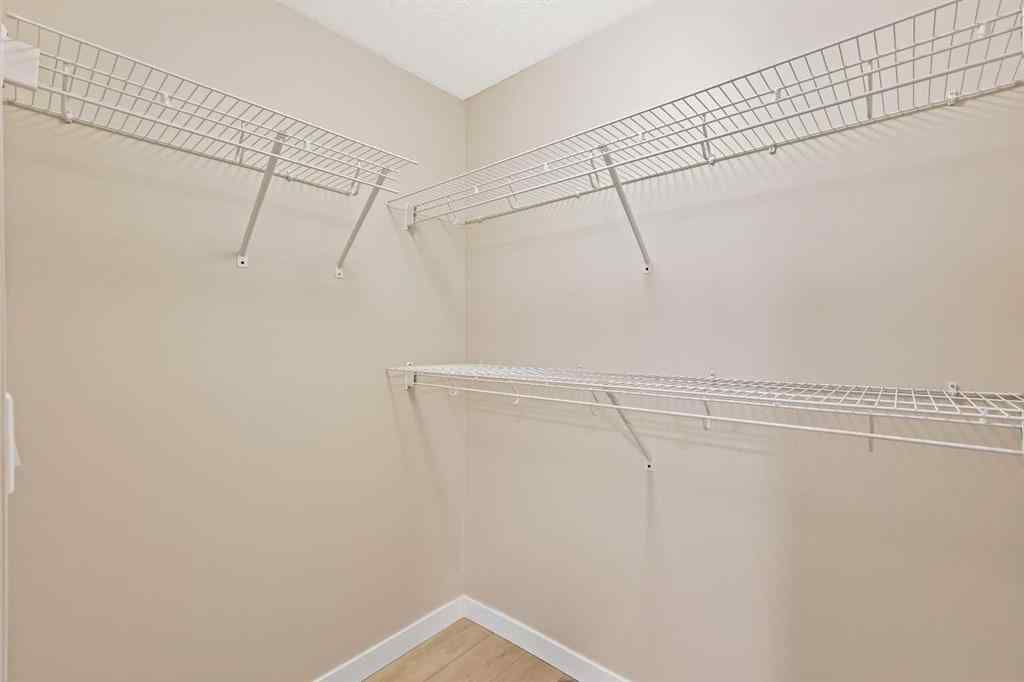 MLS® A2263174 - 147 Mckenzie Towne Close SE in McKenzie Towne Calgary, Residential