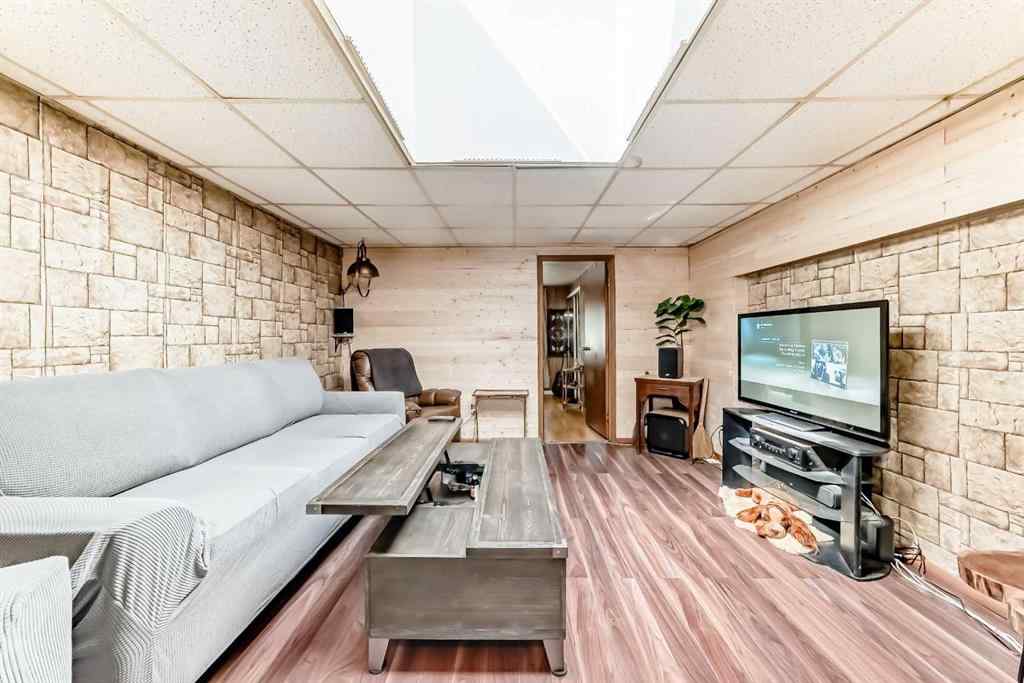 MLS® A2263175 - Unit #367 3223 83 Street NW in Greenwood/Greenbriar Calgary, Mobile