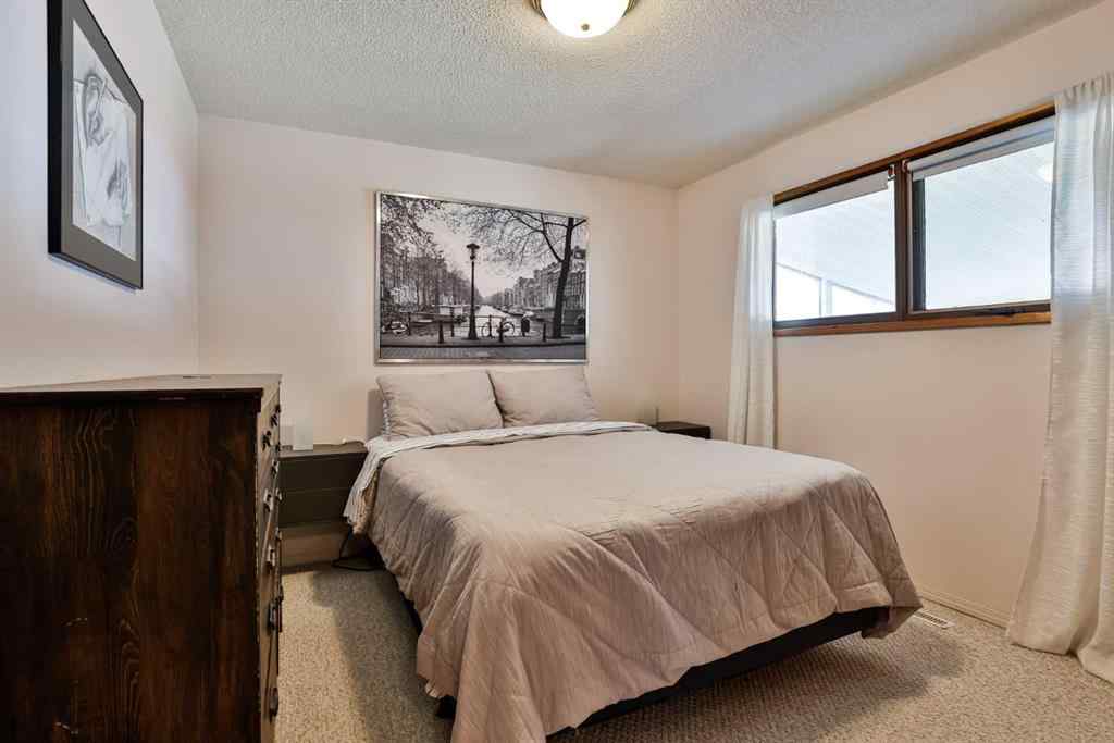 MLS® A2263177 - 2727 7a Avenue N in Majestic Place Lethbridge, Residential