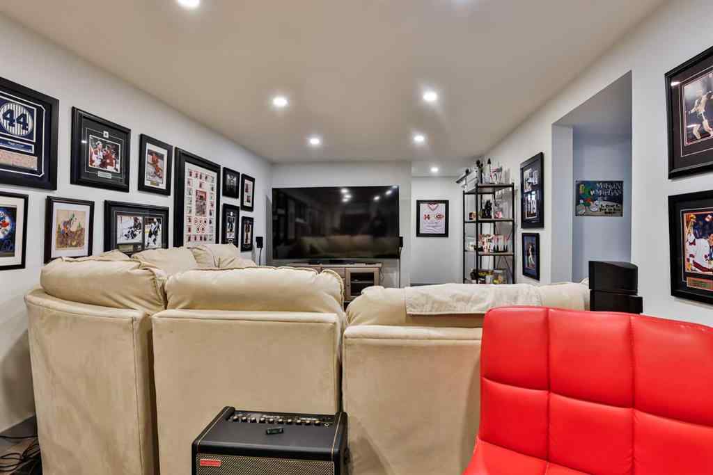 MLS® A2263177 - 2727 7a Avenue N in Majestic Place Lethbridge, Residential