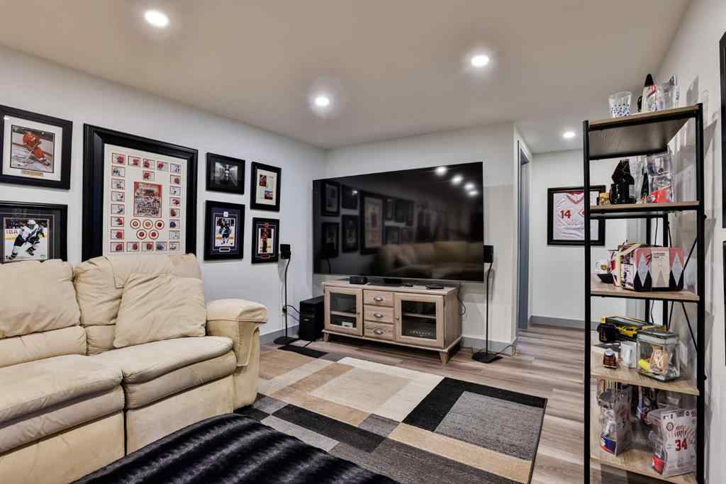 MLS® A2263177 - 2727 7a Avenue N in Majestic Place Lethbridge, Residential