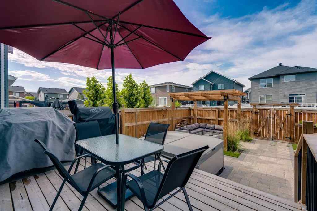 MLS® A2263179 - 2173 Ravensdun Crescent SE in Ravenswood Airdrie, Residential