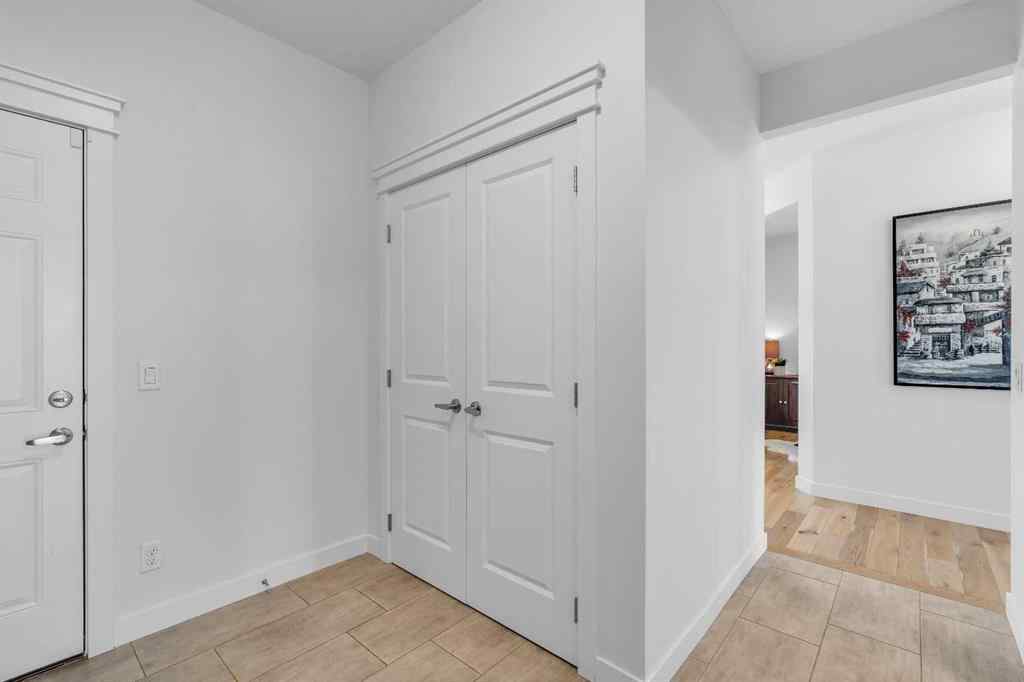 MLS® A2263179 - 2173 Ravensdun Crescent SE in Ravenswood Airdrie, Residential