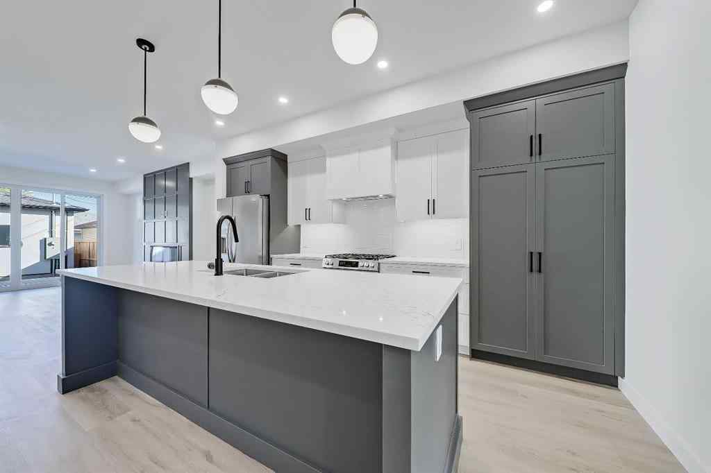 MLS® A2263181 - 3806 1 Street NW in Highland Park Calgary, Residential