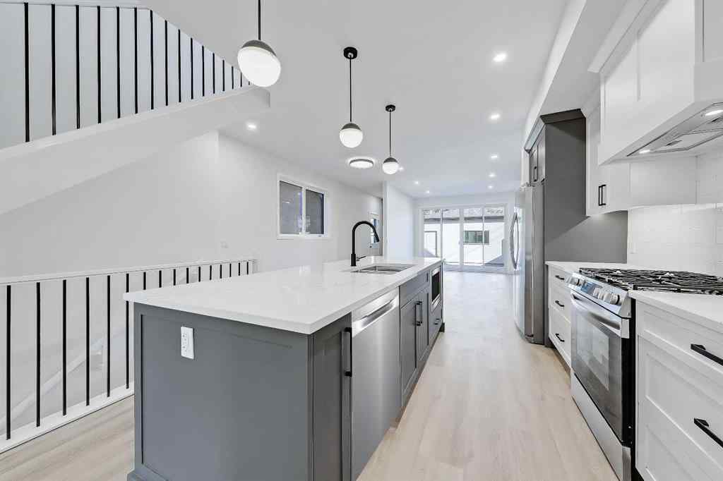 MLS® A2263181 - 3806 1 Street NW in Highland Park Calgary, Residential