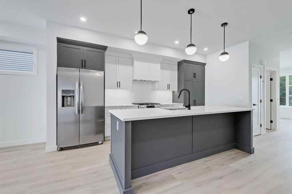 MLS® A2263181 - 3806 1 Street NW in Highland Park Calgary, Residential