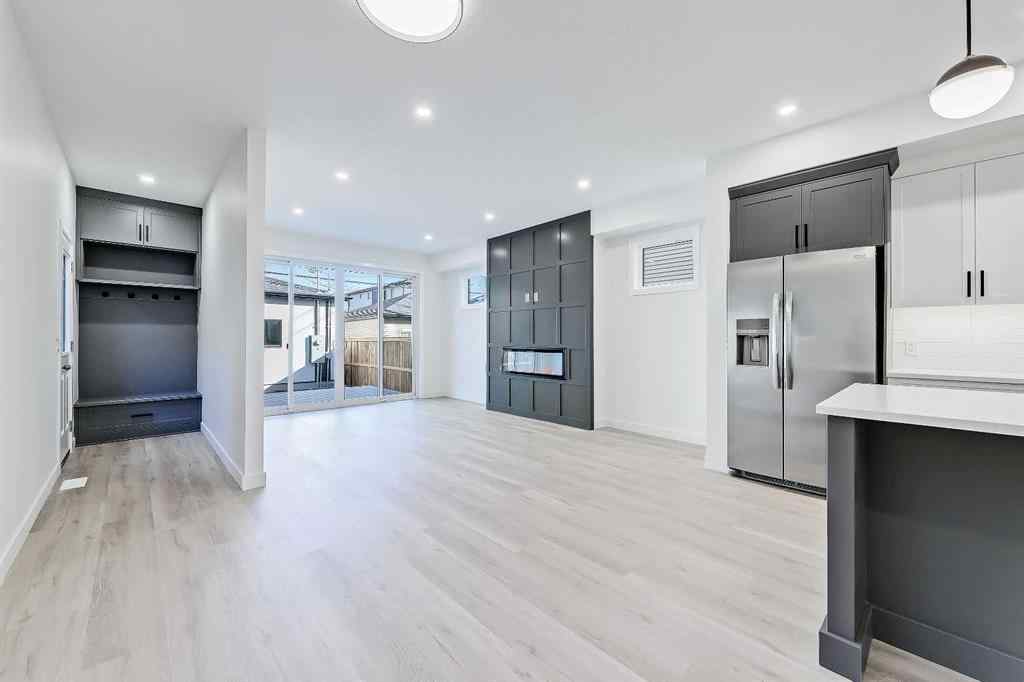 MLS® A2263181 - 3806 1 Street NW in Highland Park Calgary, Residential