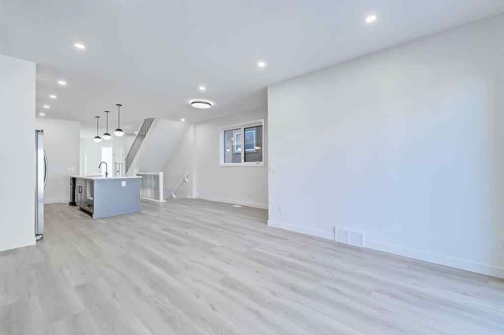 MLS® A2263181 - 3806 1 Street NW in Highland Park Calgary, Residential