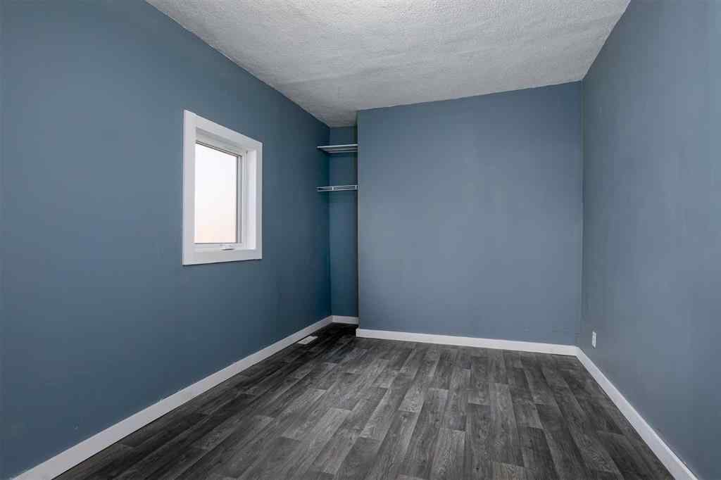 MLS® A2263182 - 2 2nd Street E in Rosalind Rosalind, Residential