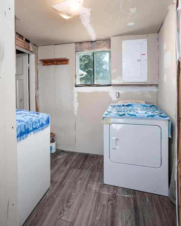 MLS® A2263182 - 2 2nd Street E in Rosalind Rosalind, Residential