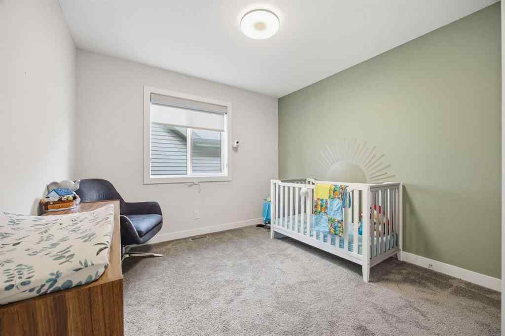 MLS® A2263186 - 520 Kingsmere Way SE in Kings Heights Airdrie, Residential