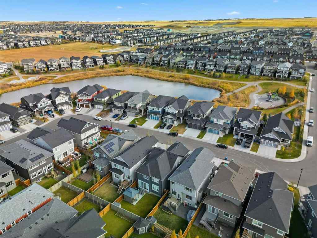 MLS® A2263186 - 520 Kingsmere Way SE in Kings Heights Airdrie, Residential