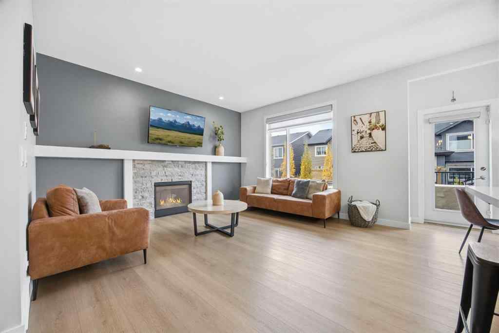 MLS® A2263186 - 520 Kingsmere Way SE in Kings Heights Airdrie, Residential