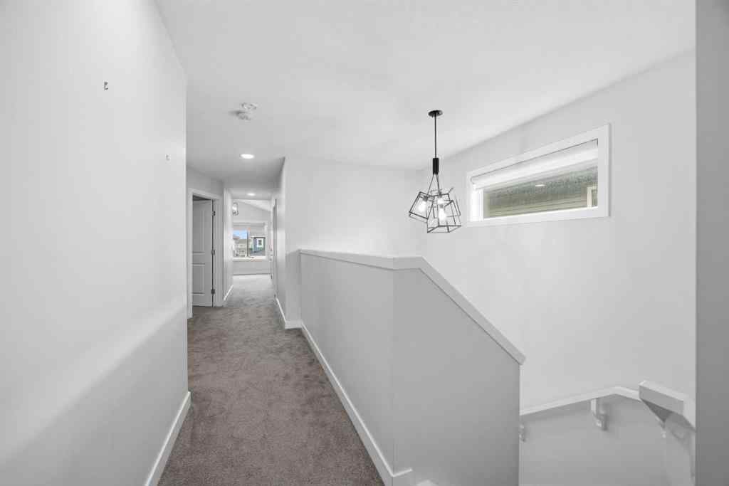 MLS® A2263186 - 520 Kingsmere Way SE in Kings Heights Airdrie, Residential