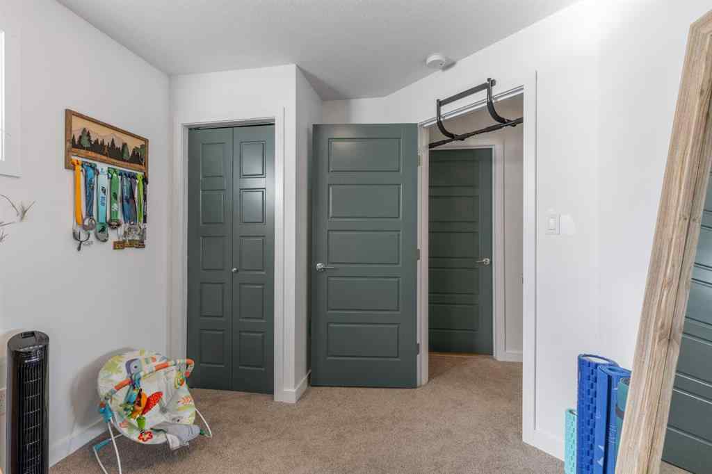 MLS® A2263189 - 805 Greywolf Run N in Blackwolf 2 Lethbridge, Residential