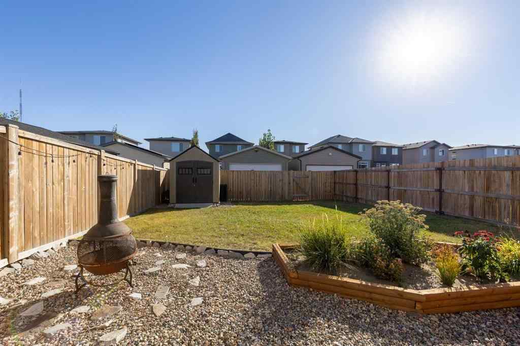 MLS® A2263189 - 805 Greywolf Run N in Blackwolf 2 Lethbridge, Residential