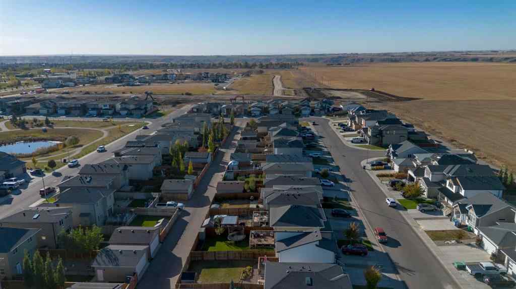 MLS® A2263189 - 805 Greywolf Run N in Blackwolf 2 Lethbridge, Residential