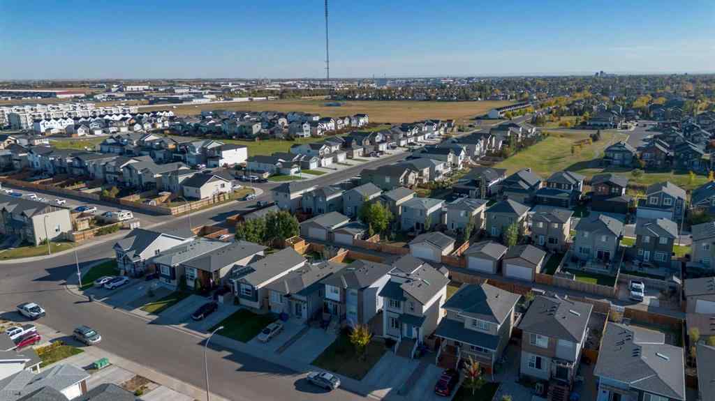 MLS® A2263189 - 805 Greywolf Run N in Blackwolf 2 Lethbridge, Residential