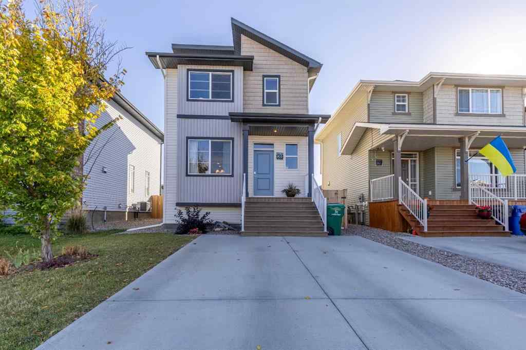 MLS® A2263189 - 805 Greywolf Run N in Blackwolf 2 Lethbridge, Residential