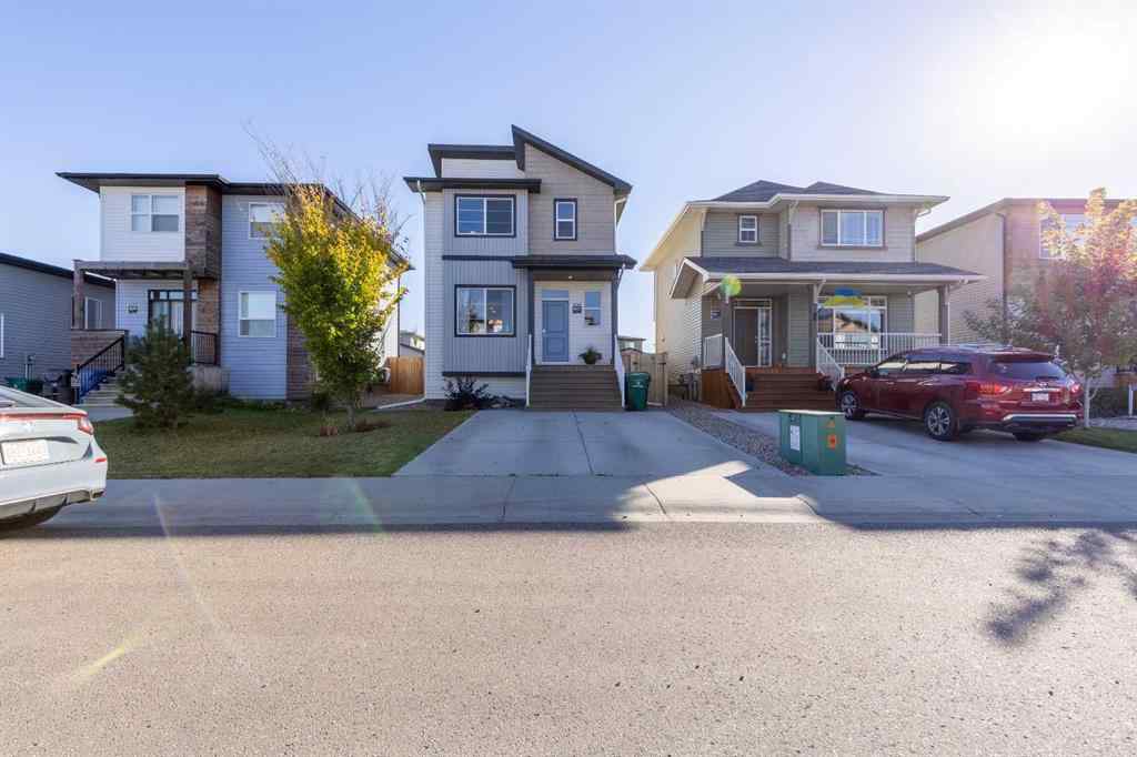 MLS® A2263189 - 805 Greywolf Run N in Blackwolf 2 Lethbridge, Residential