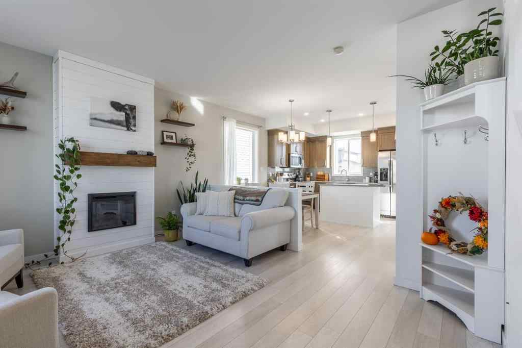 MLS® A2263189 - 805 Greywolf Run N in Blackwolf 2 Lethbridge, Residential