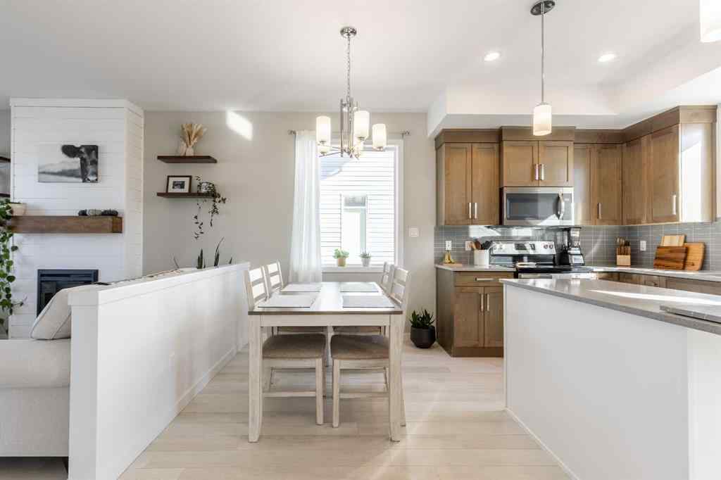 MLS® A2263189 - 805 Greywolf Run N in Blackwolf 2 Lethbridge, Residential