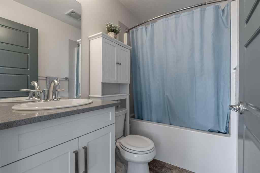 MLS® A2263189 - 805 Greywolf Run N in Blackwolf 2 Lethbridge, Residential