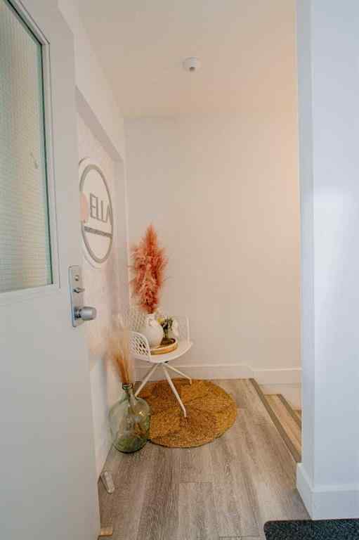 MLS® A2263192 - Unit #201/203 11706 104 Avenue  in Westgate Grande Prairie, Commercial