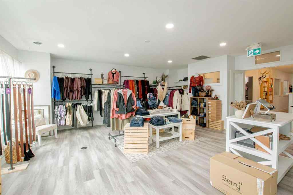 MLS® A2263192 - Unit #201/203 11706 104 Avenue  in Westgate Grande Prairie, Commercial