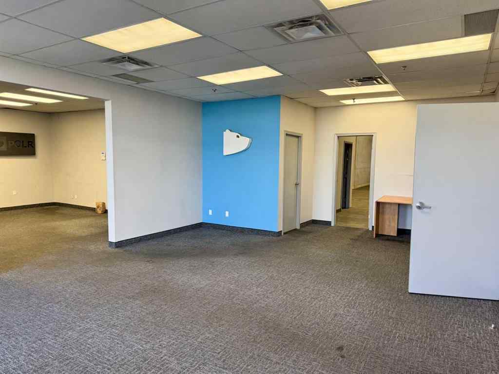 MLS® A2263194 - 7024-7026 30 Street SE in Foothills Calgary, Commercial